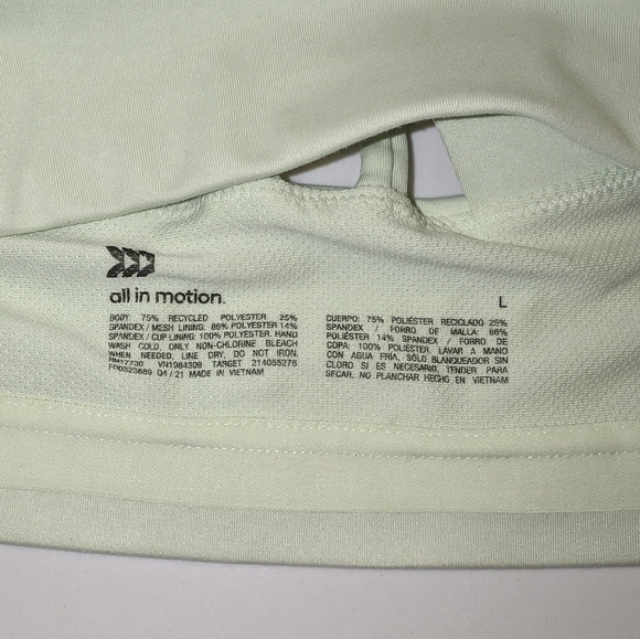 "All in motion" sports bra - Picture 6 of 6